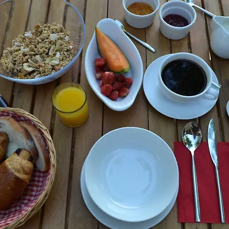 Couette-café Le Petit Canard 3*